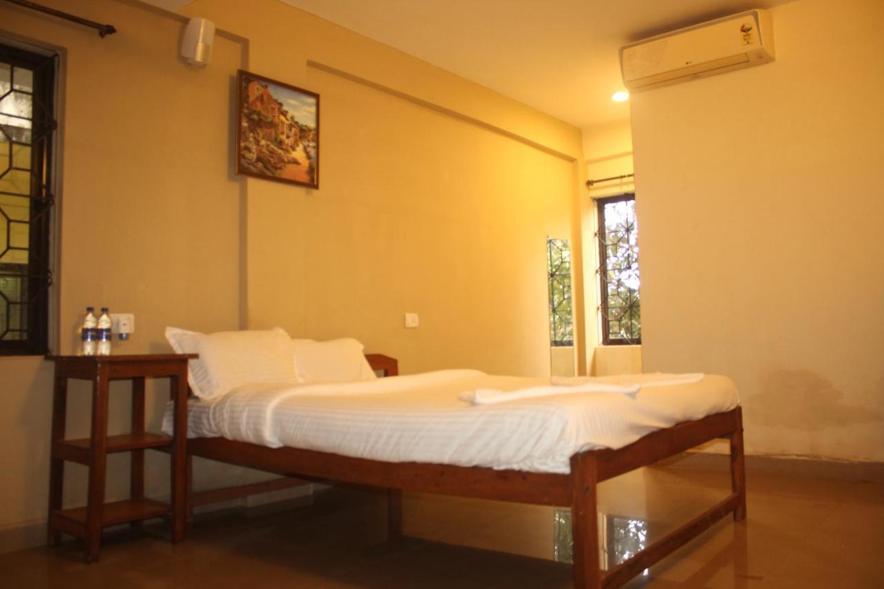 Resort Kartik *